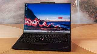 Lenovo ThinkPad T14s Gen 6 right angle