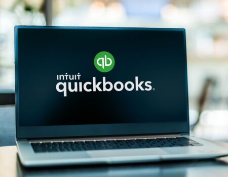 The 10 Best Banks That Integrate With QuickBooks in 2024