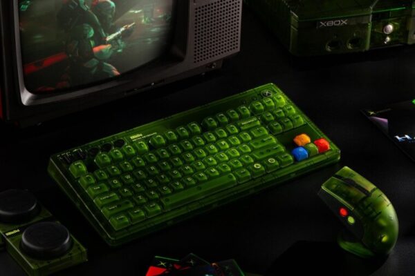 8bitdo Unveils Original Xbox-themed Retro Mechanical Keyboard and Mouse