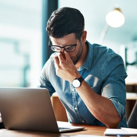 9 out of 10 UK Business Leaders Suffer From Tech Anxiety That Disrupts Their Sleep, BT Study Finds