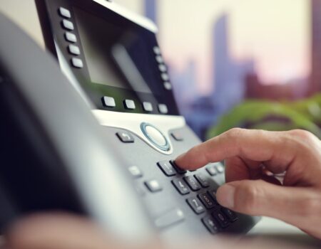 RingCentral vs Dialpad: Compare VoIP solutions